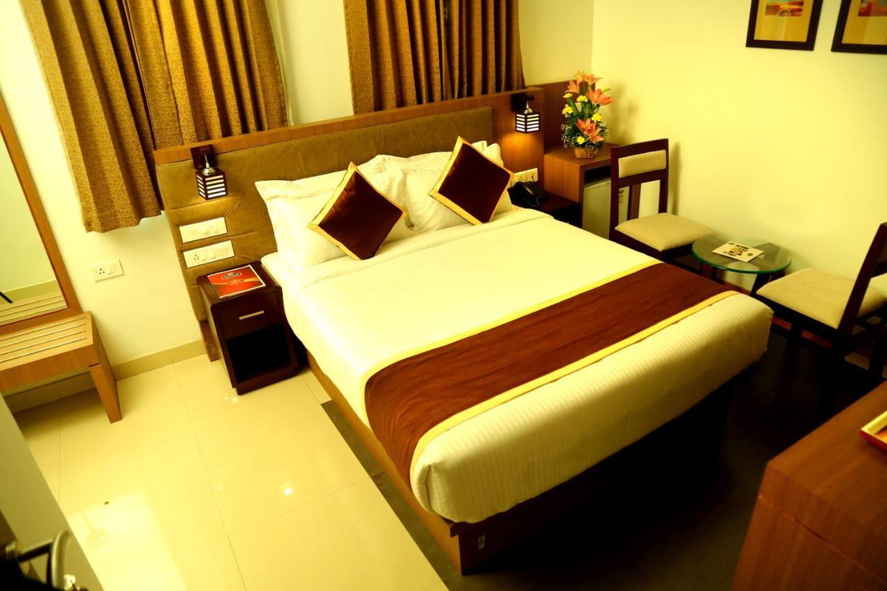 Hotel De Grand โคชิโคด ภายนอก รูปภาพ