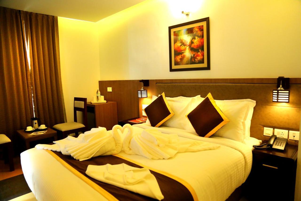 Hotel De Grand โคชิโคด ภายนอก รูปภาพ