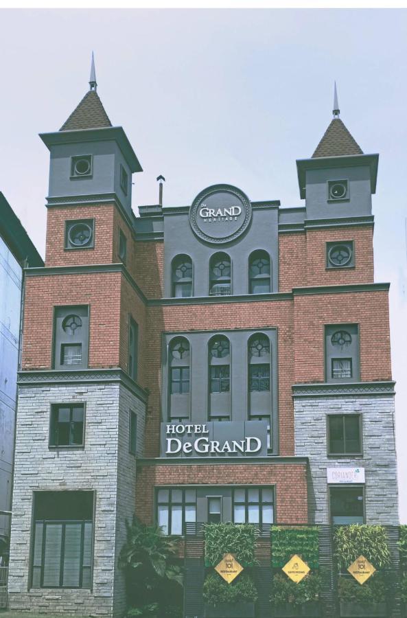 Hotel De Grand โคชิโคด ภายนอก รูปภาพ
