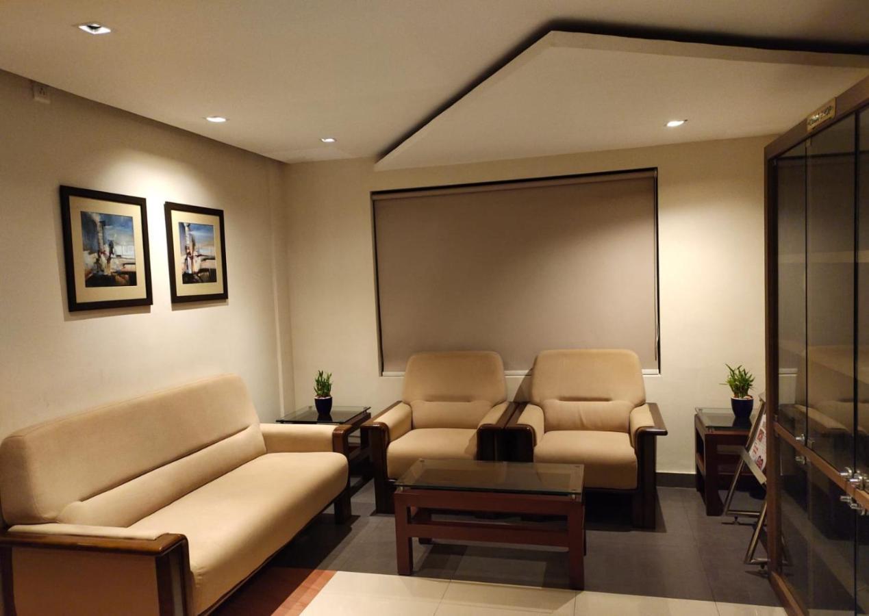 Hotel De Grand โคชิโคด ภายนอก รูปภาพ