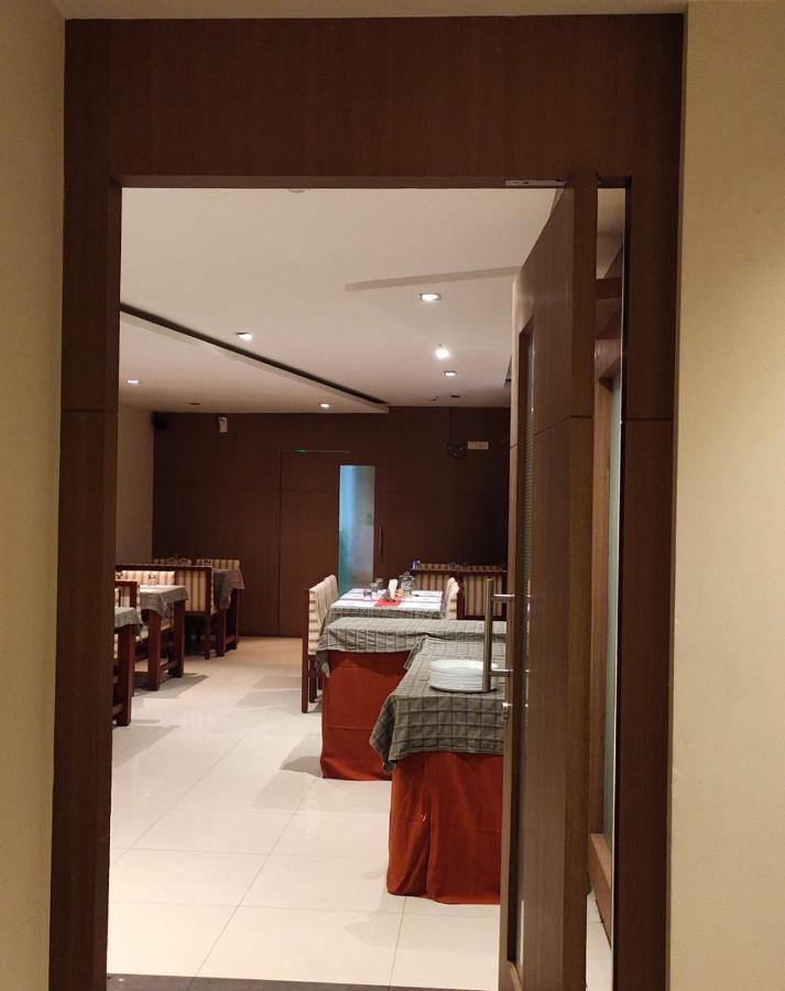 Hotel De Grand โคชิโคด ภายนอก รูปภาพ