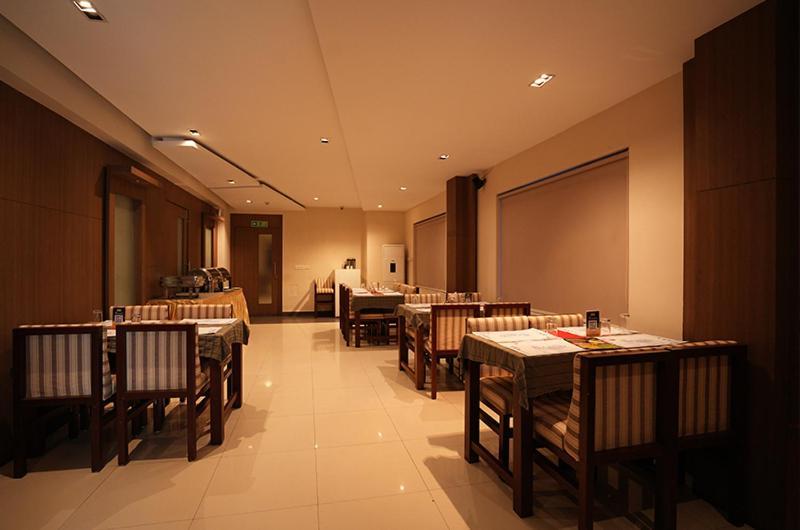 Hotel De Grand โคชิโคด ภายนอก รูปภาพ