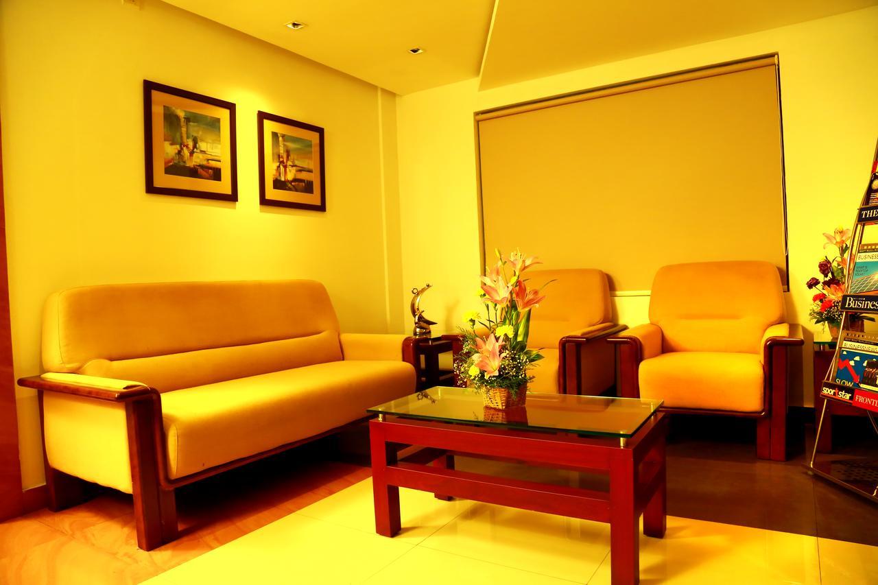 Hotel De Grand โคชิโคด ภายนอก รูปภาพ