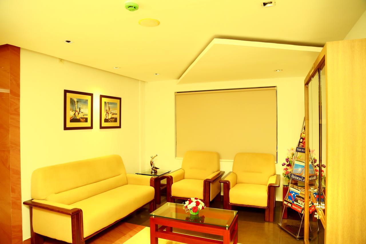 Hotel De Grand โคชิโคด ภายนอก รูปภาพ